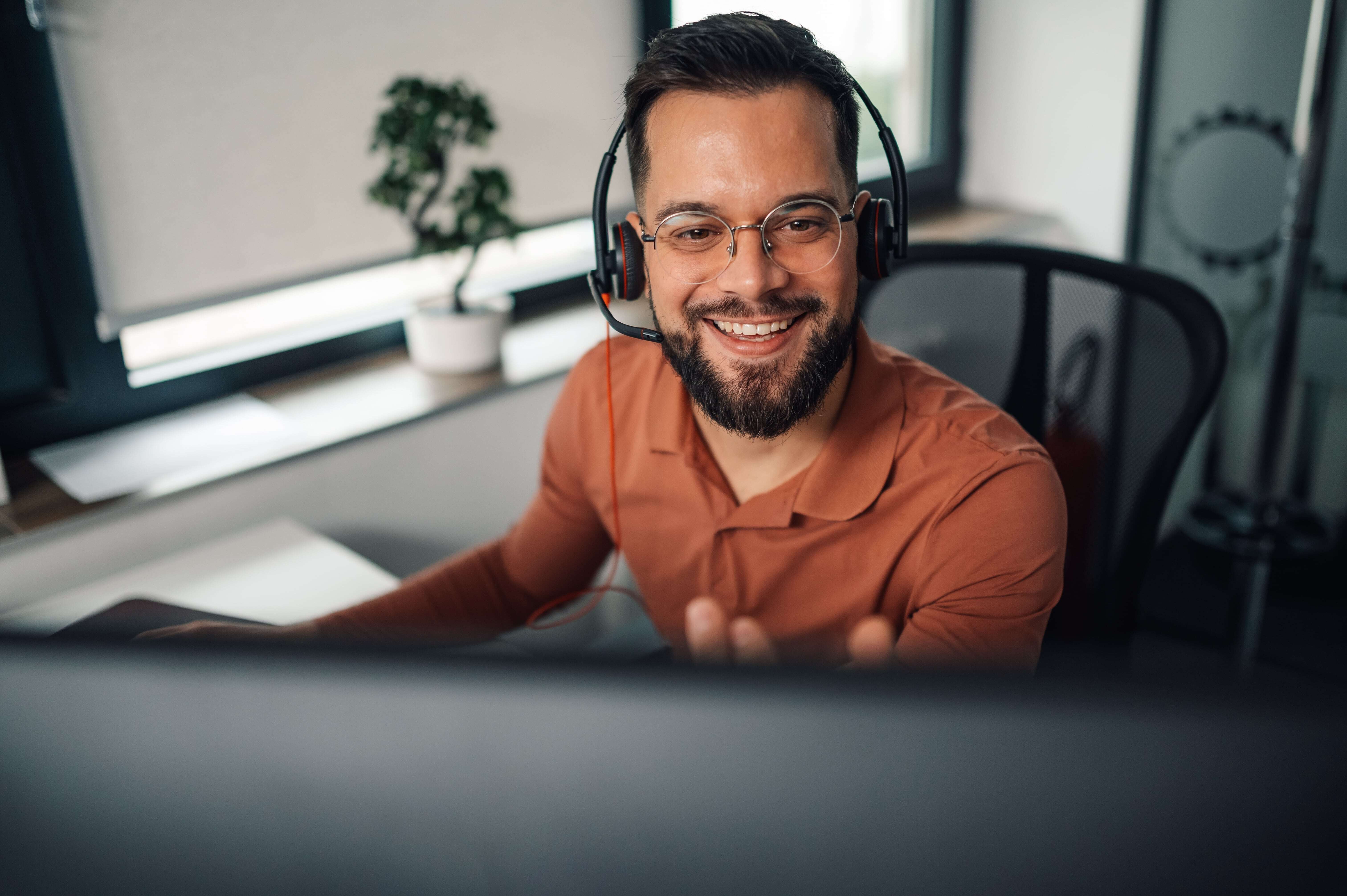 3 expert strategies to engage employees in contact centers